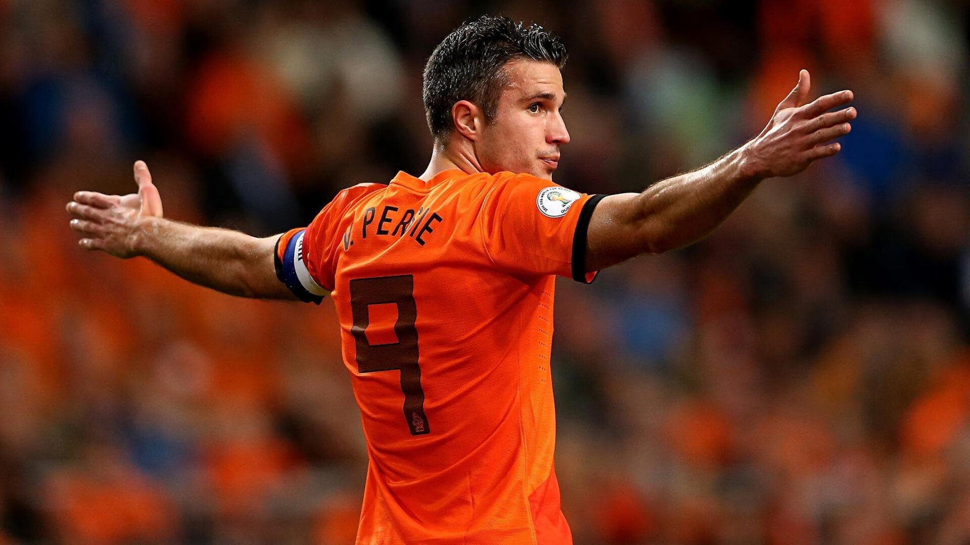 “尼克斯球迷狂欢，主场迎来关键胜利”，尼克斯大牌球迷